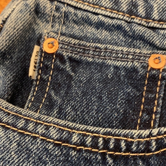 DL1961 Demie Straight high waisted wide leg jean. NWOT
Size 27 - Picture 4 of 8